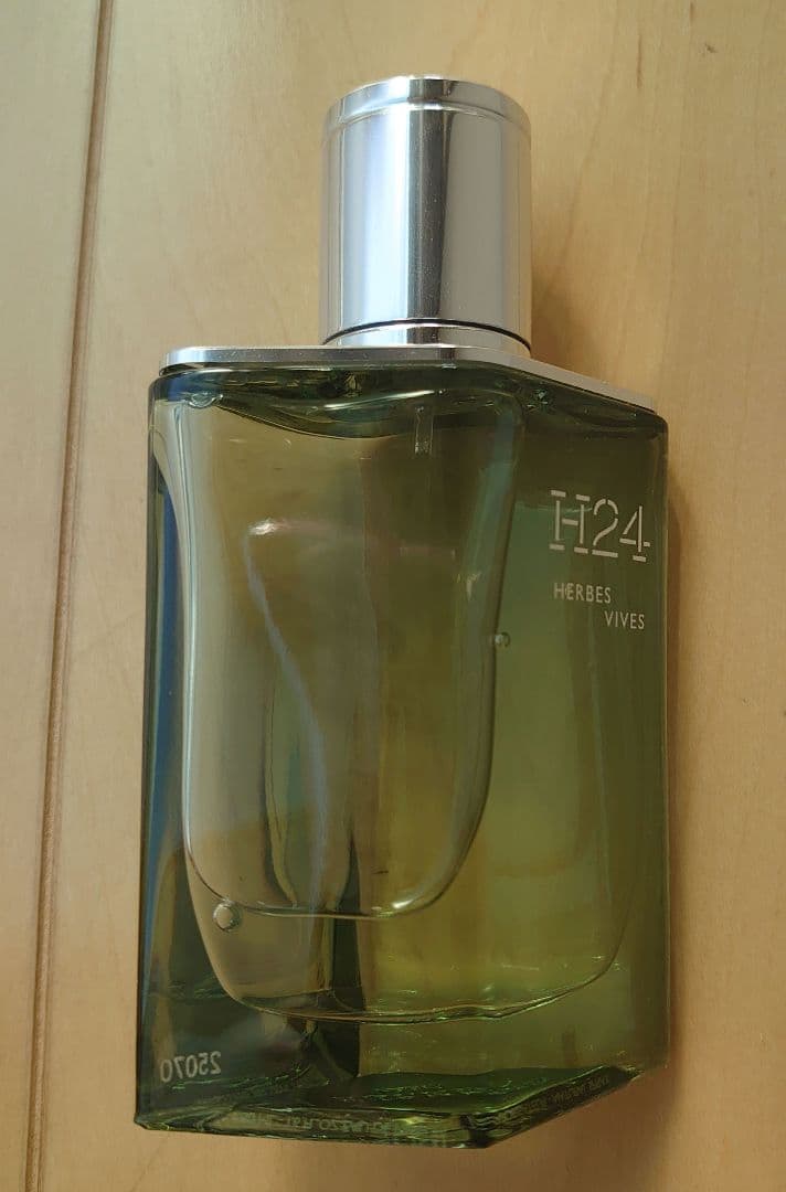 エルメス H24 香水 HERMES