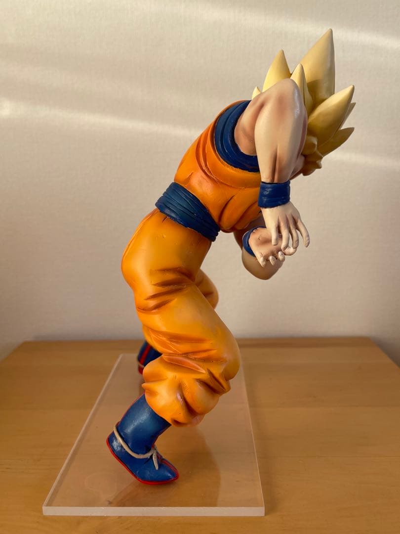 ドラゴンボール　① 一品物　超サイヤ人 孫悟空　スーパーサイヤ人　創作品 完成品