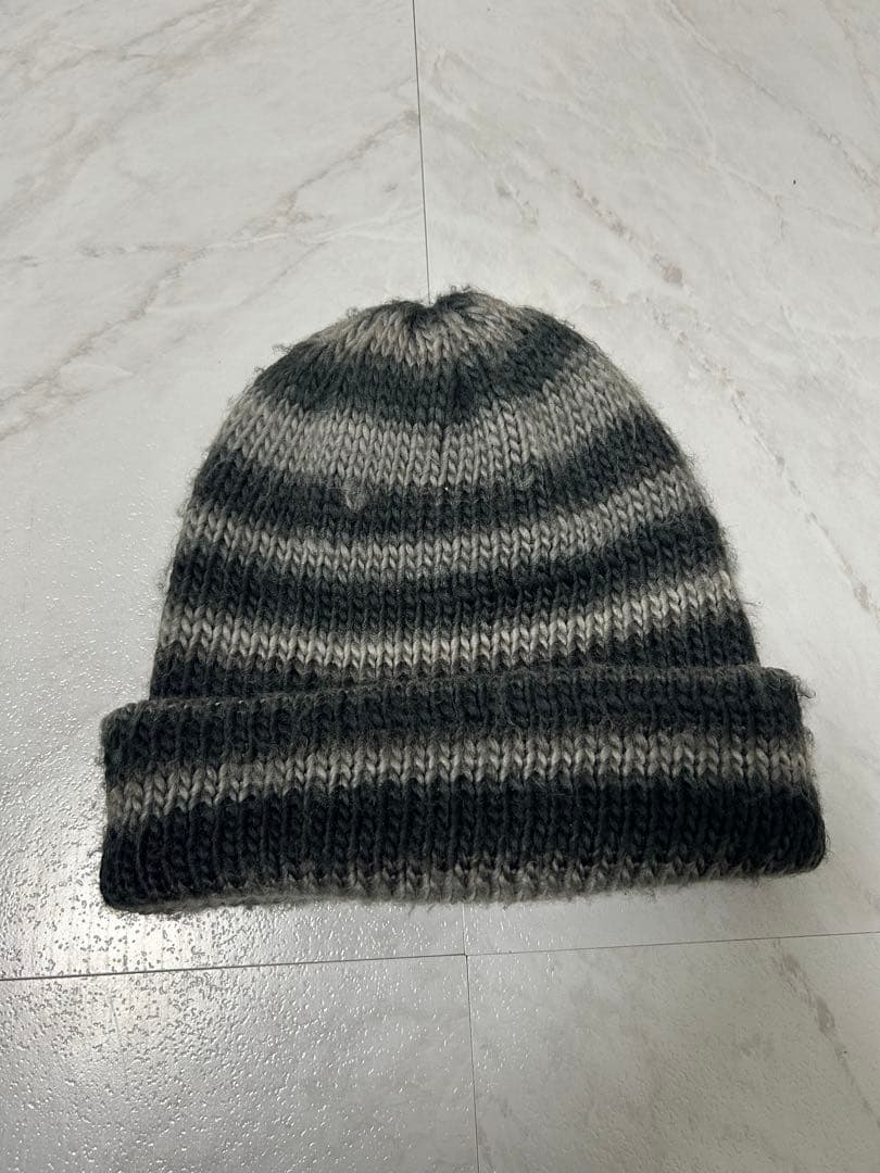 supreme ニット帽 グレー ブラック ストライプ