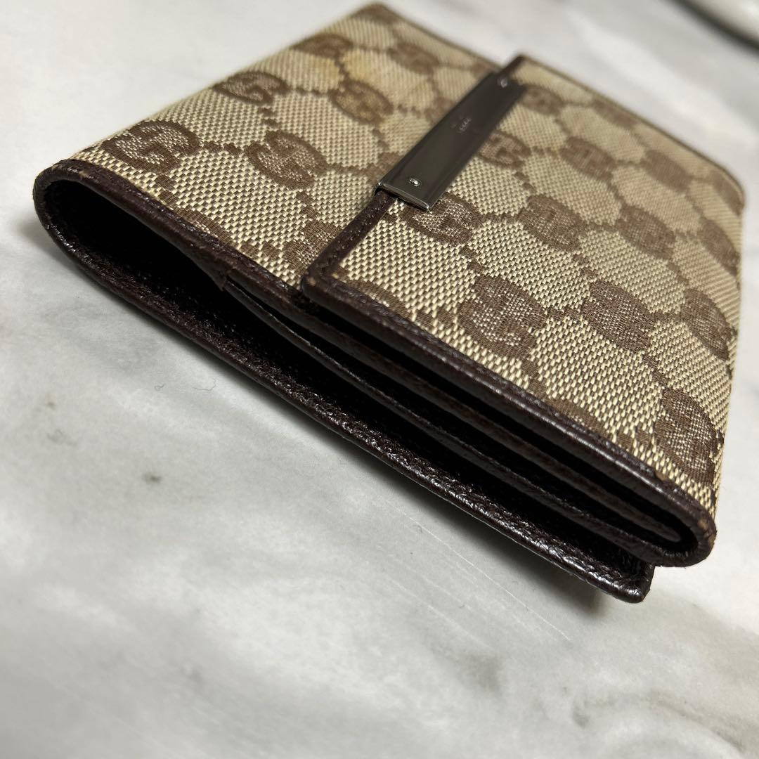 GUCCIグッチ GGキャンバス二つ折り財布