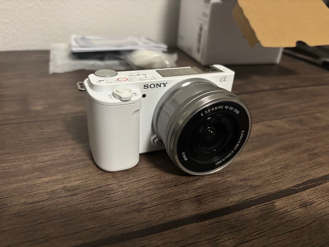 SONY ZV-E10 LW ボディ ホワイト パワーズームレンズ