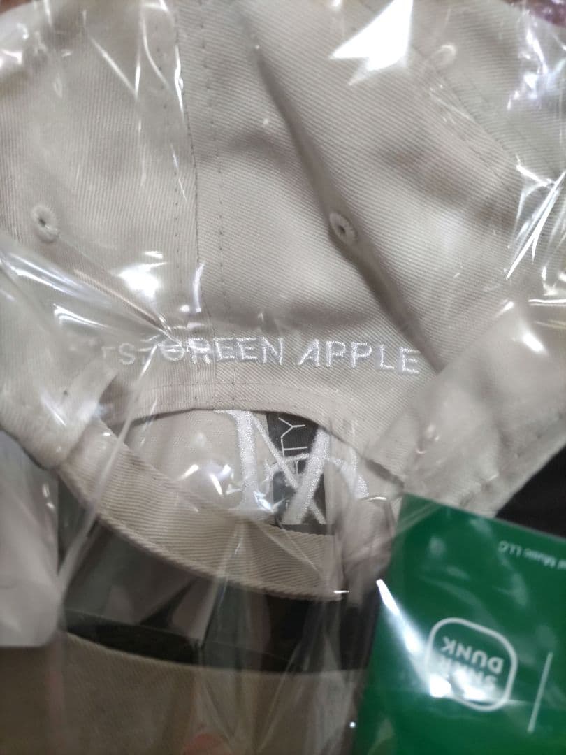 Mrs. GREEN APPLE ベージュ キャップ ニューエラ ピンズ付き