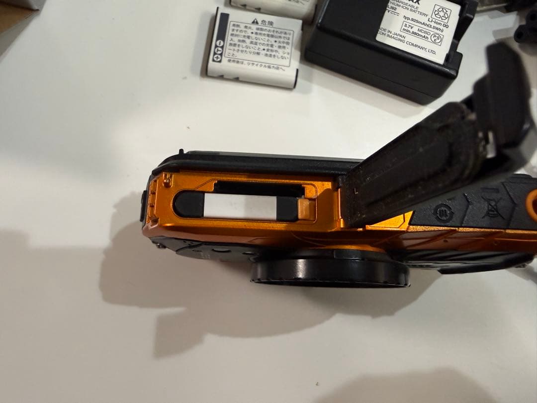 リコー RICOH　WG-50 防水デジタルカメラ ＋バッテリー＋充電器