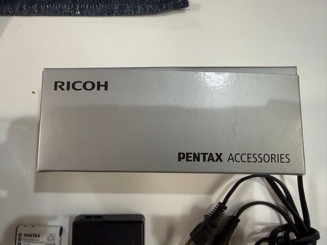 リコー RICOH　WG-50 防水デジタルカメラ ＋バッテリー＋充電器