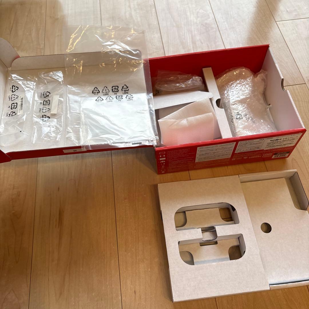 【美品】Nintendo Switch 本体 ブラック ジョイコン付き