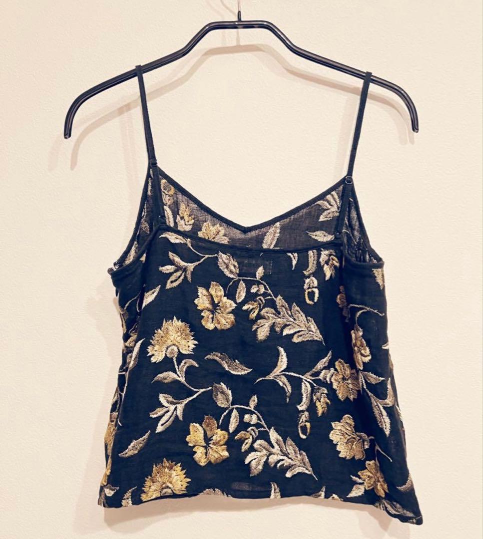 トップス ERIKO KATORI flower embroidery camisole