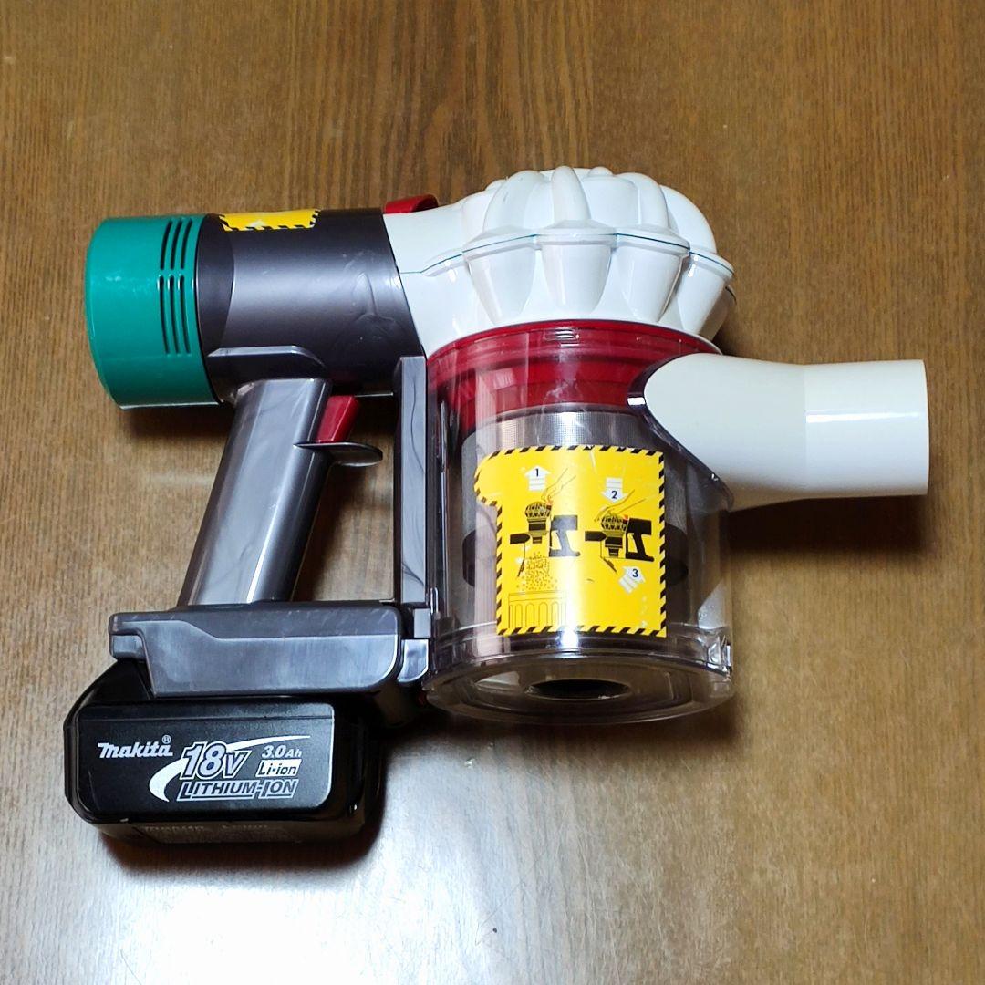 割引中 ダイソン V7 掃除機 ＋マキタ18vアダプターセット分解清掃済み動作品