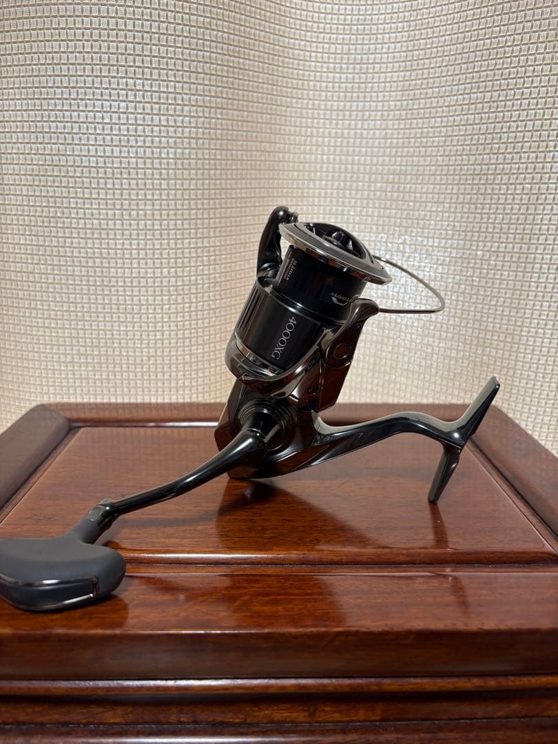 （極上美品）SHIMANO 22STELLA 4000xgスピニングリール