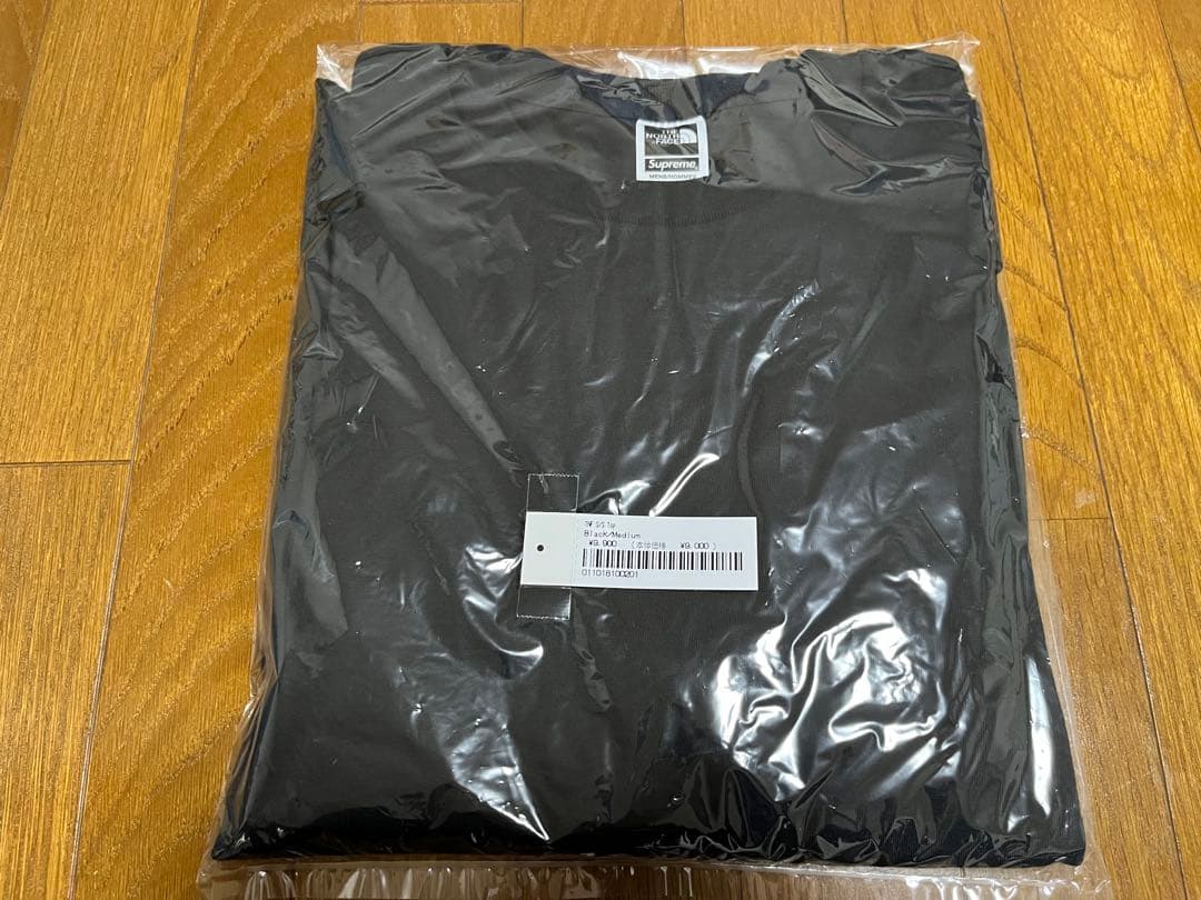 THE NORTH FACE x Supreme ブラック Tシャツ