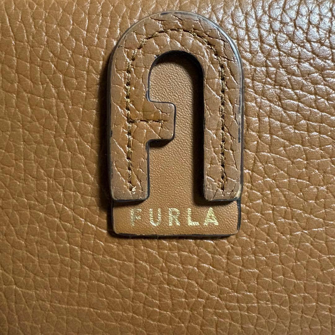 未使用級！　FURLA フルラ　ブラウン 二つ折り財布　レザー　箱付き