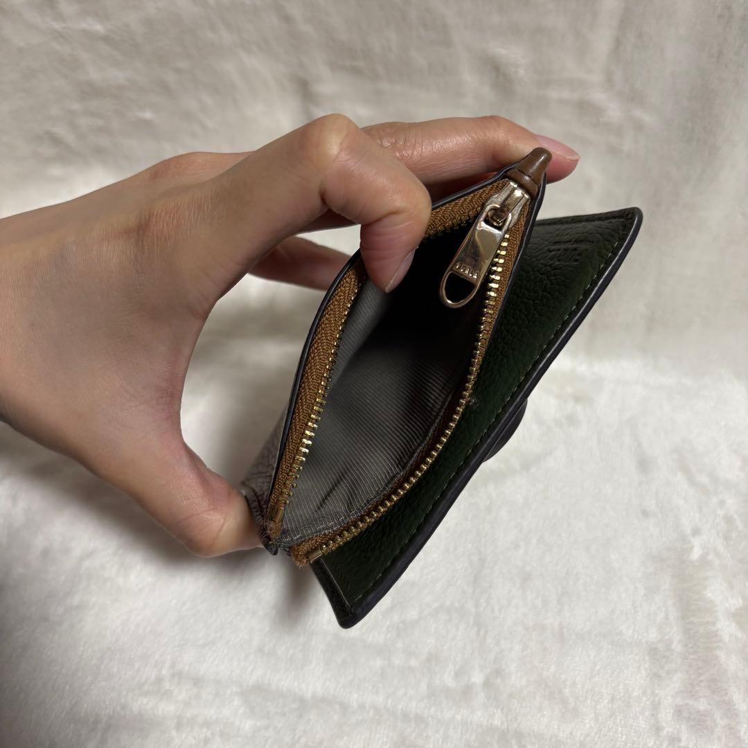 未使用級！　FURLA フルラ　ブラウン 二つ折り財布　レザー　箱付き