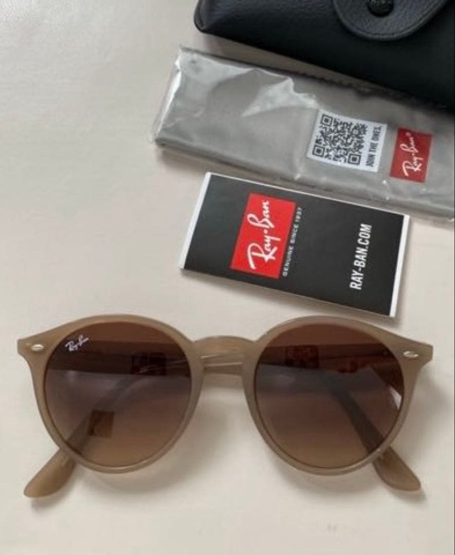 かおるこ　レイバン RAYBAN サングラス 新品未使用