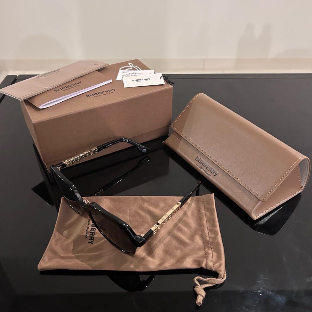 Burberry サングラス