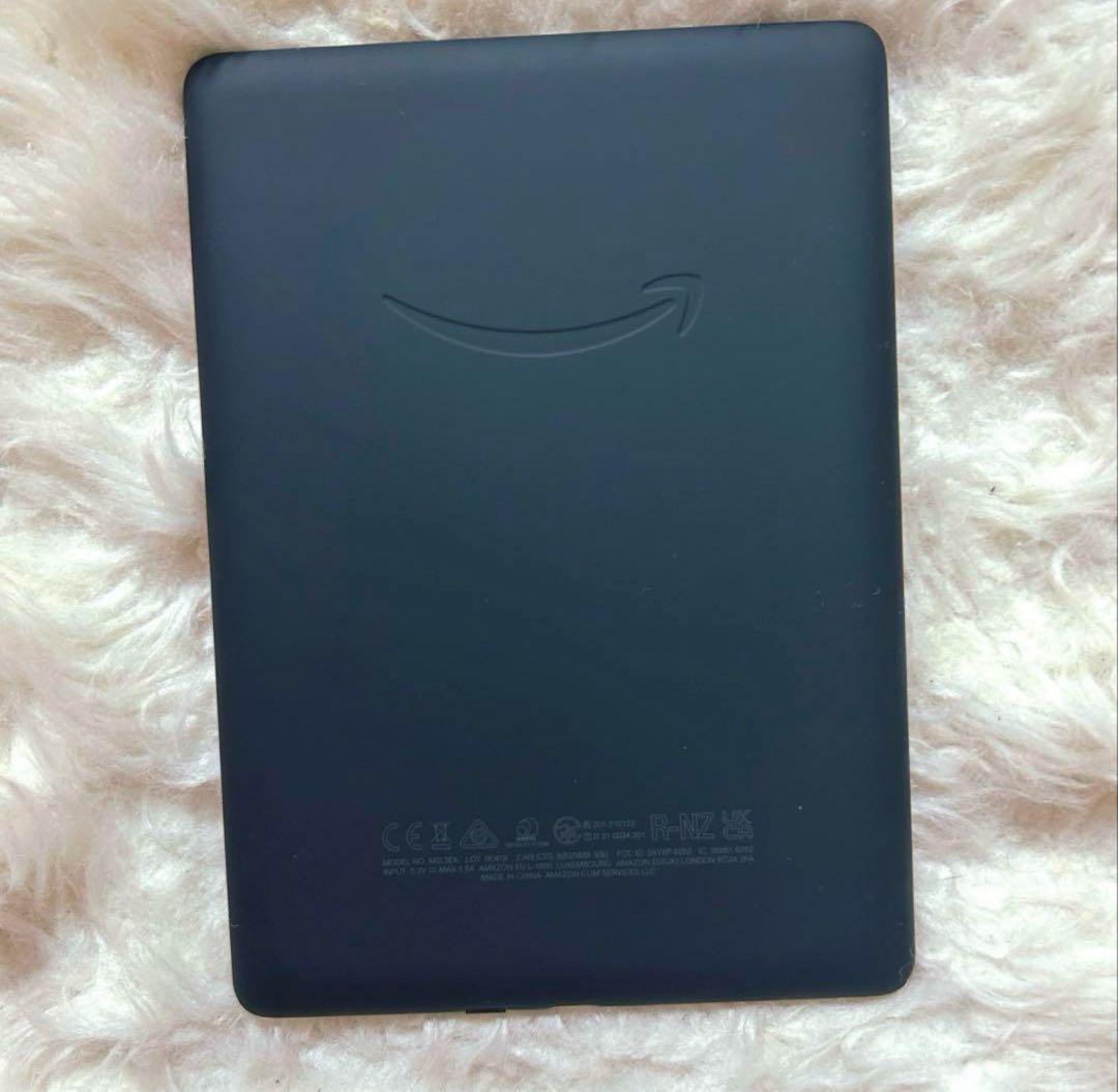 Kindle Paperwhite 第11世代13GB広告なし　ブラック