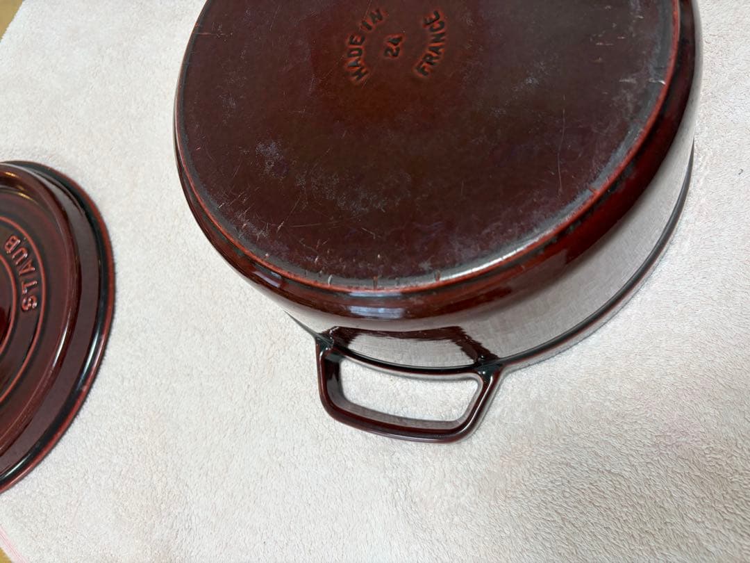 STAUB ストウブ ラ・ココット 24cm グラナダレッド 鋳物 フランス製