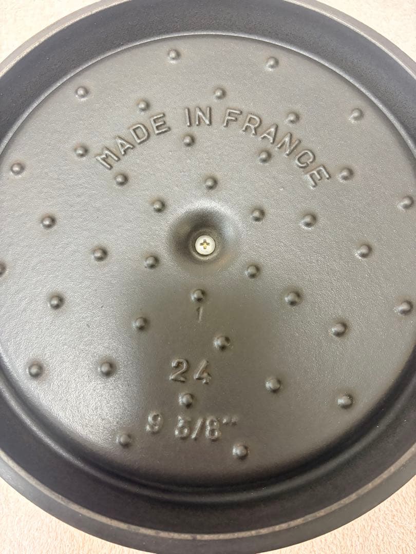 STAUB ストウブ ラ・ココット 24cm グラナダレッド 鋳物 フランス製