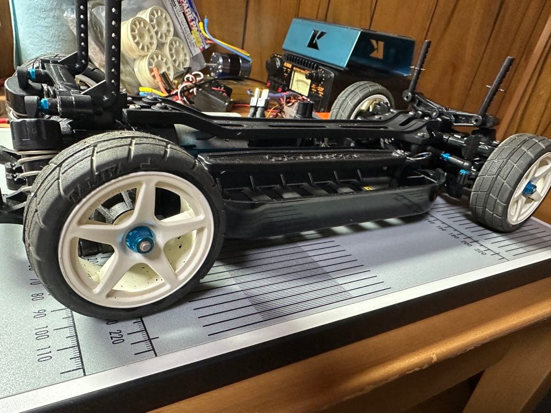 美品　一度のみ走行　タミヤ TT-01R TYPE-E