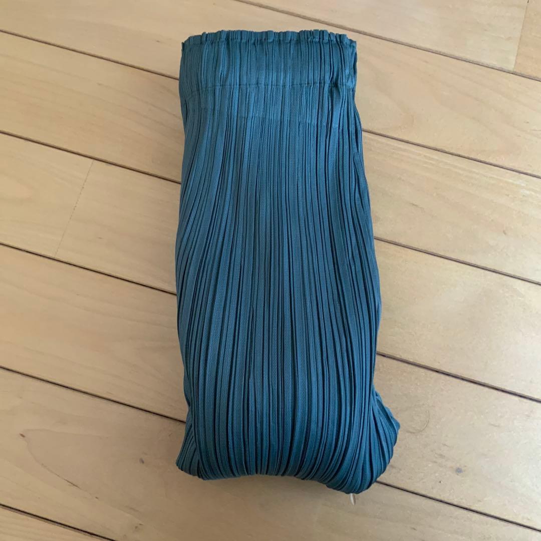 プリーツプリーズ ハーフパンツ　５　グリーン　PLEATS PLEASE