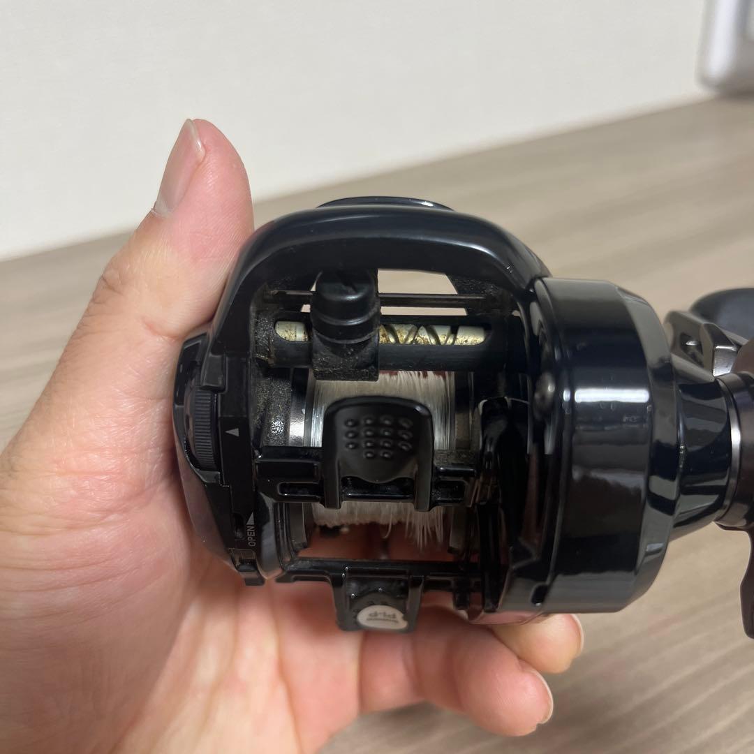 リール SHIMANO scorpion DC 101HG