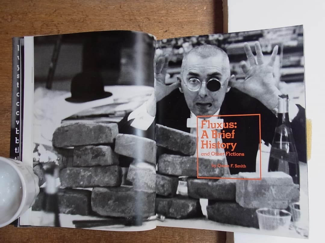 In the Spirit of FLUXUS／フルクサス展覧会図録1993年