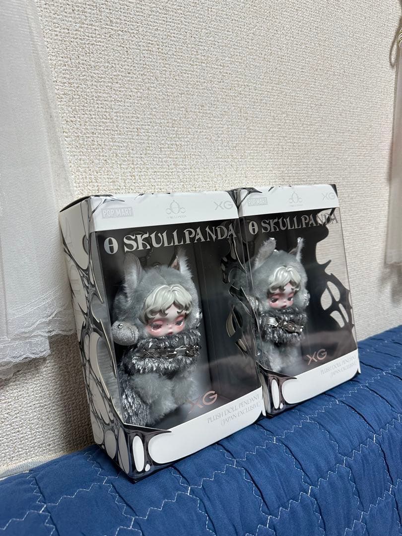 正規品POPMART SKULLPANDA XG ぬいぐるみペンダント2個セット