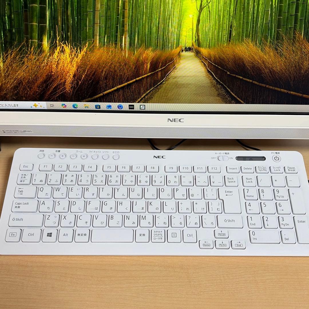 NEC LAVIE 23.8インチデスクトップPC