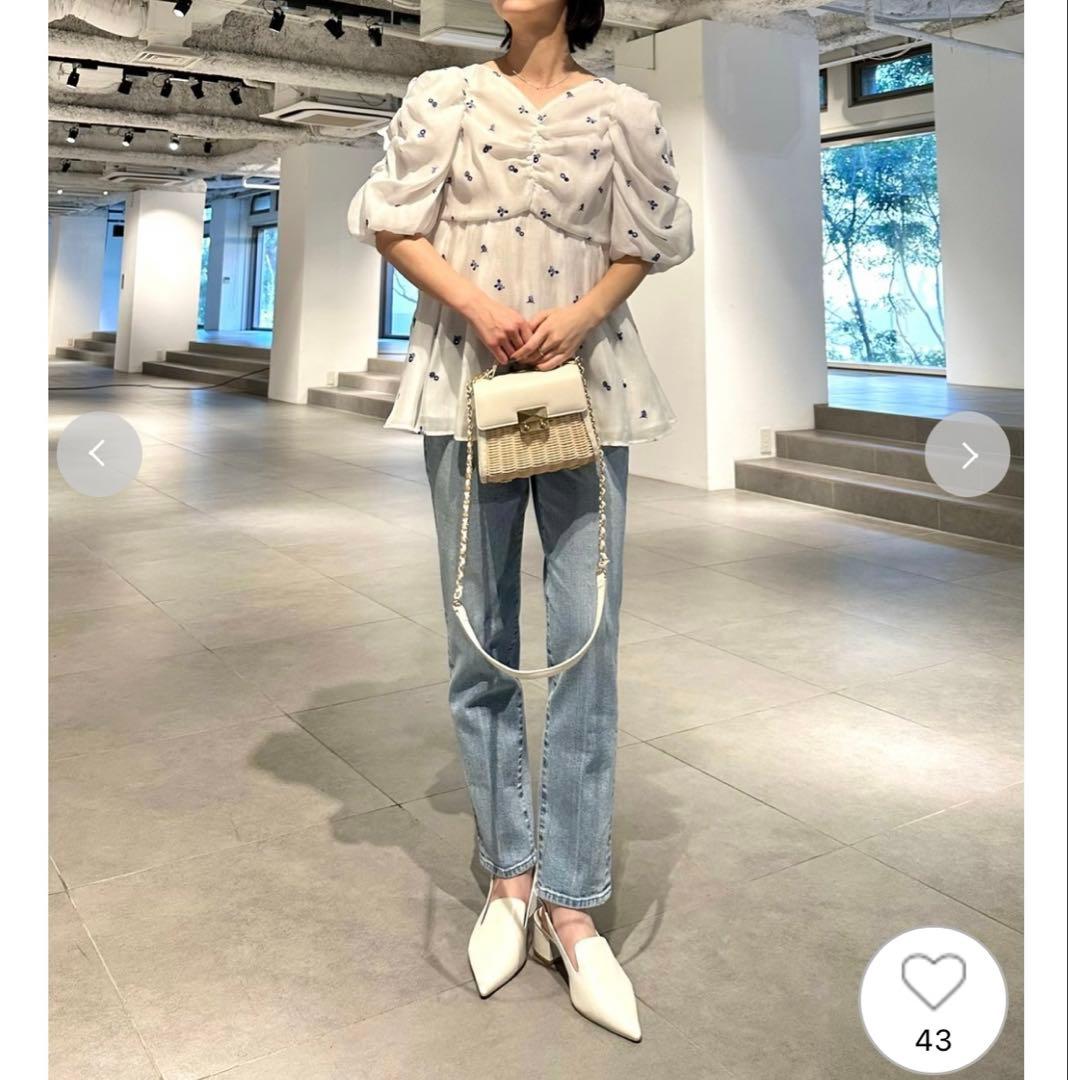【美品】　セルフォード　ハイライズ美脚ストレッチテーパードデニムパンツ