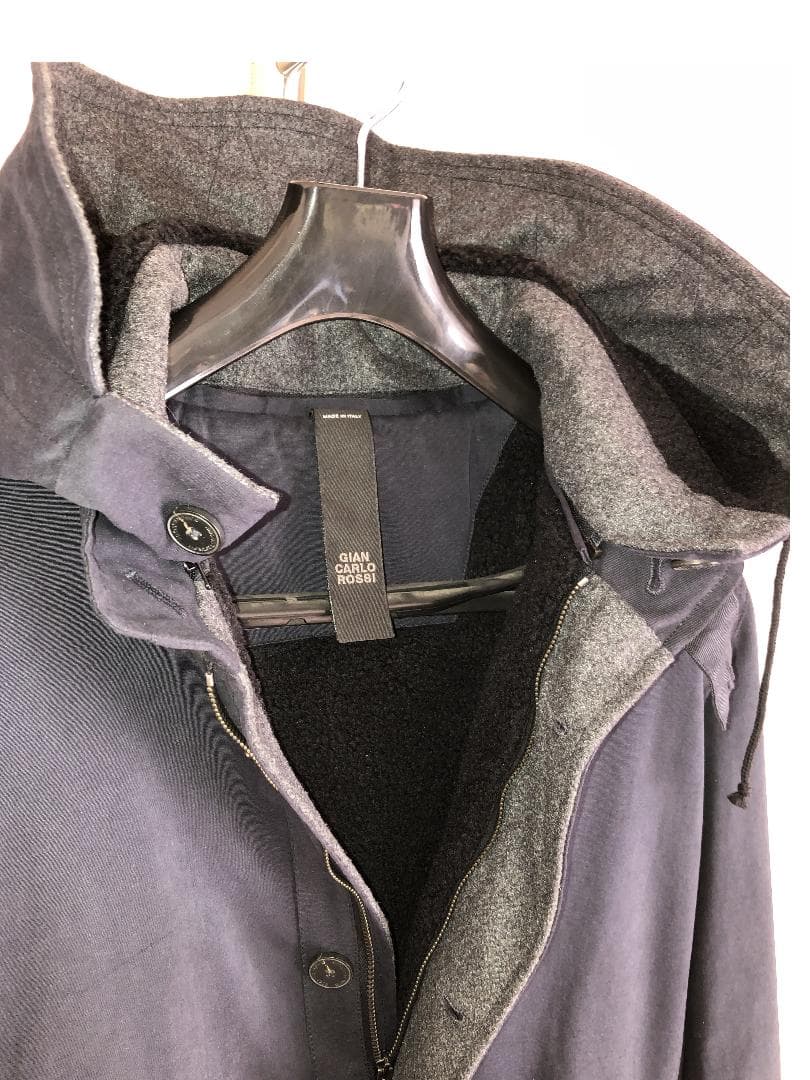 Gian Carlo Rossi　ジャンカルロロッシ　フードコート　Mサイズ