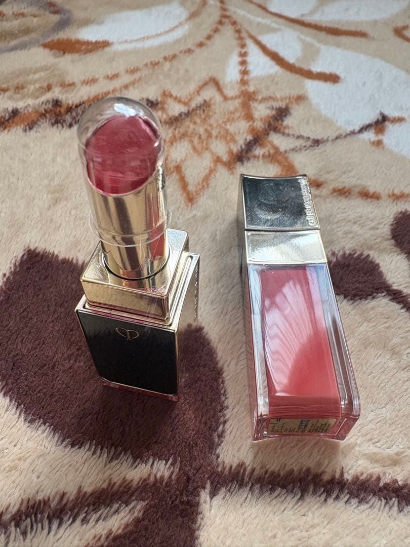clé de peau タンフリュイドエクラ マット chi購入品♡