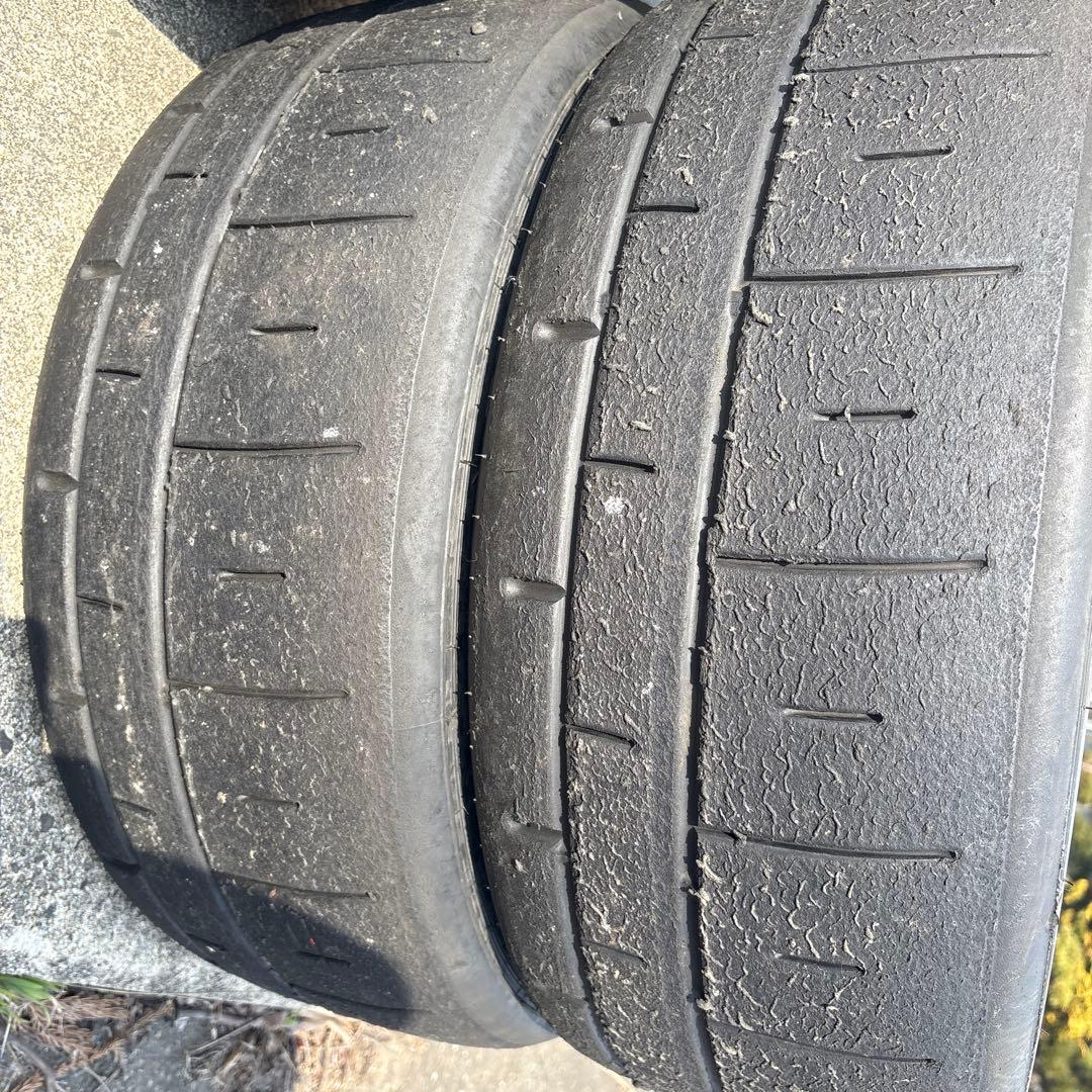 DUNLOP DIREZZA β05 215/45R17 競技用タイヤ