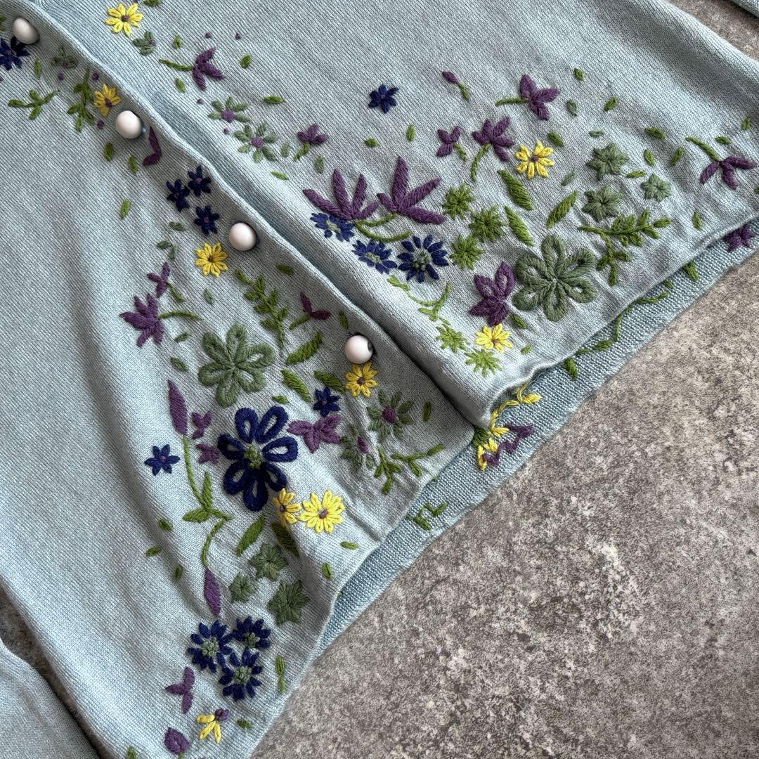 シビラ シルク混 花刺繍カーディガン 水色 総刺繍 コンパクト 春羽織り