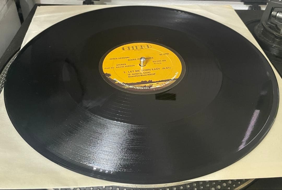 洋楽 RARE PLEASURE / LET ME DOWN EASY 12\"