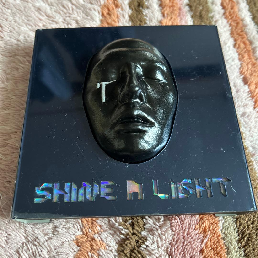 G-DRAGON SHINE A LIGHT LIVE DVD 初回　權志龍
