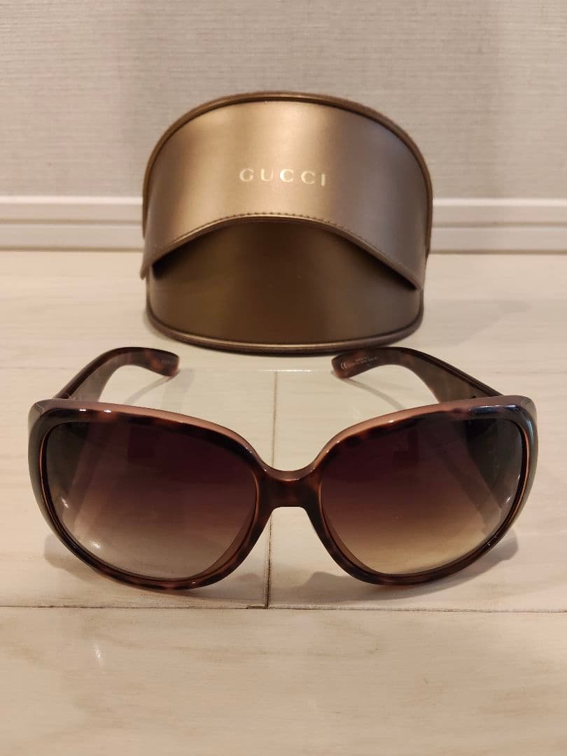 GUCCI ブラウン サングラス ハート装飾 ケース付き
