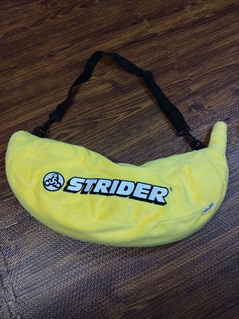 ☆omomさま専用☆STRIDERバランスバイク 青 　引取り限定　おまけ付