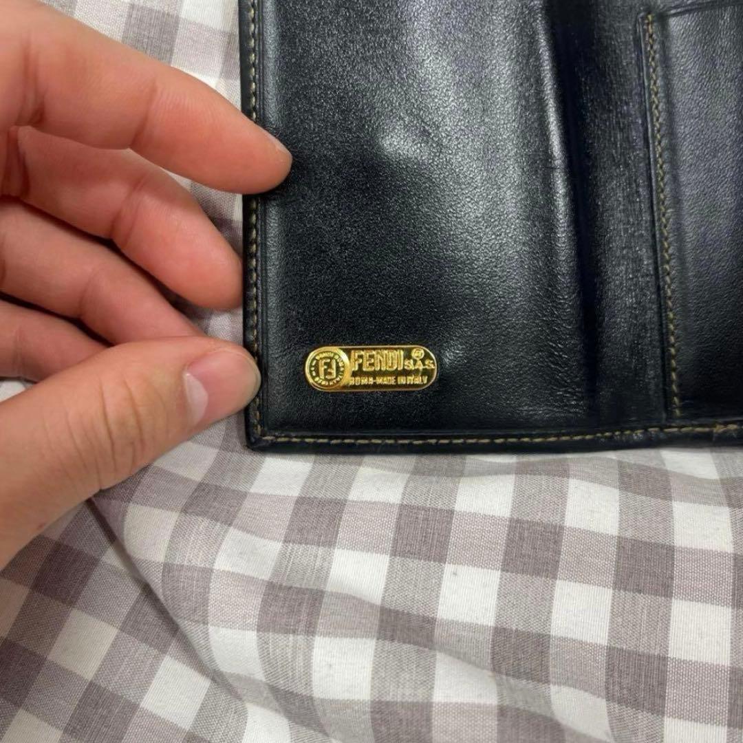 付属品つき！FENDI 三つ折り財布