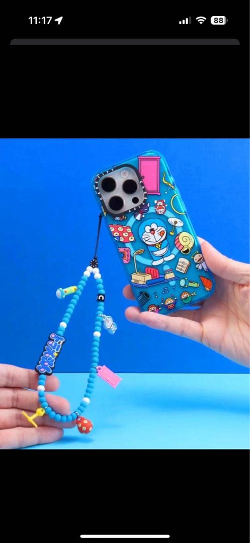 CASETiFY ドラえもんキャラクター付きストラップ