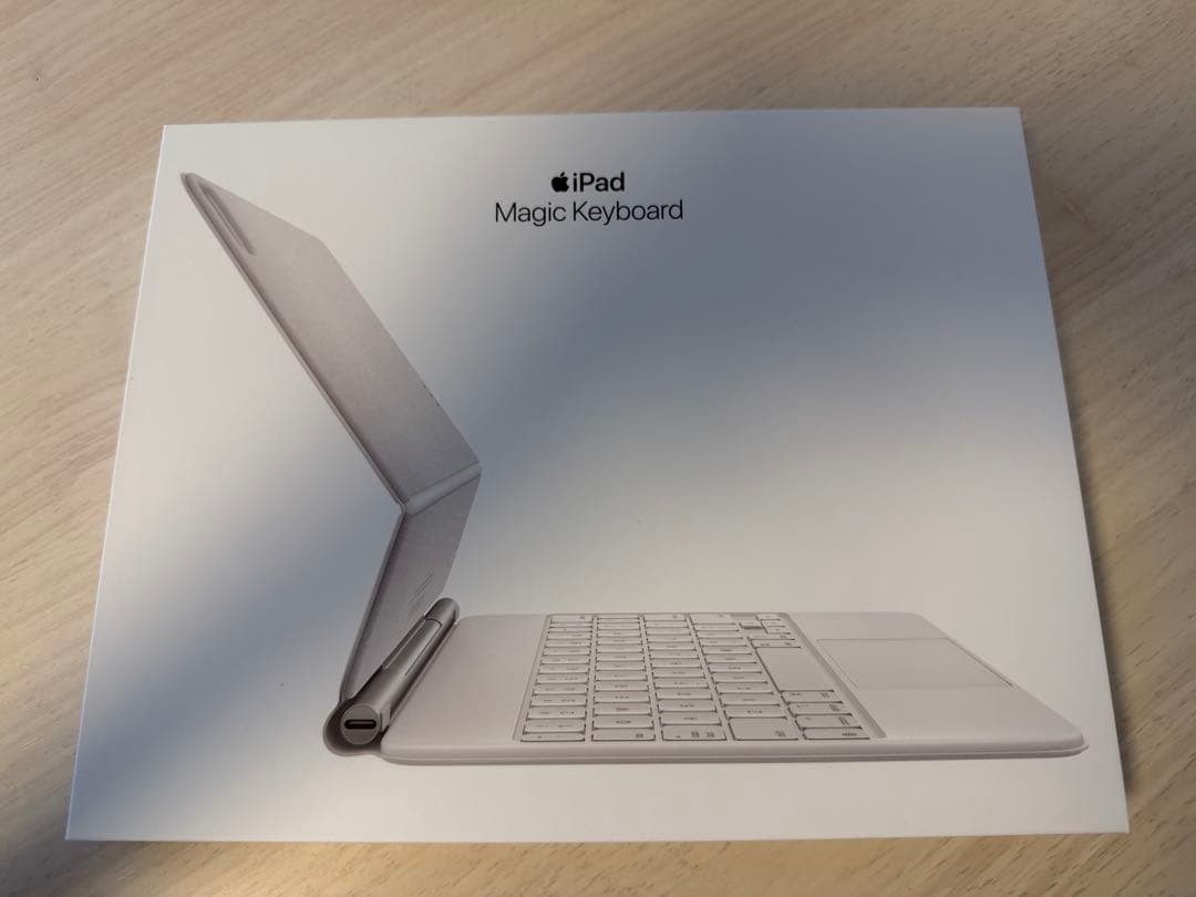 moon)11インチiPad Pro Magic Keyboard