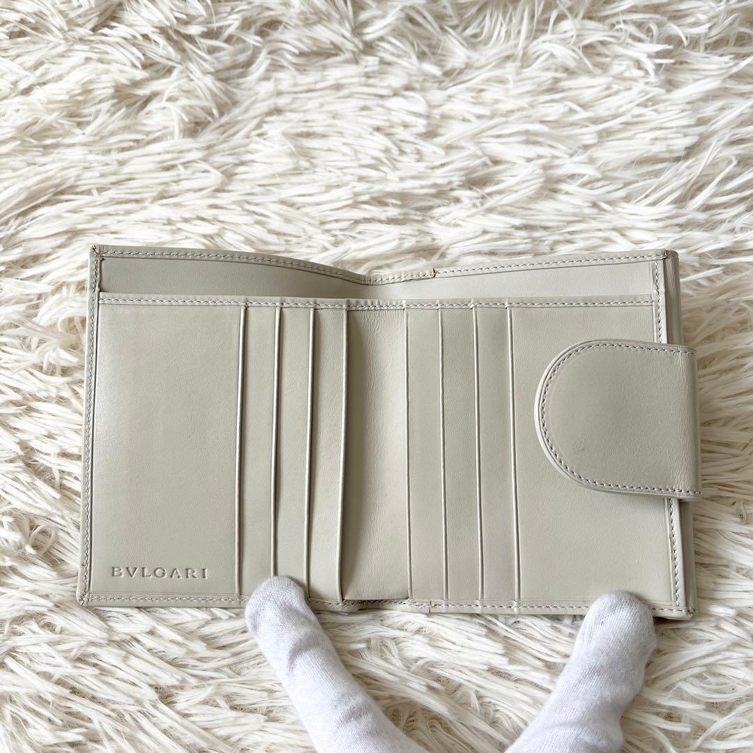 未使用品✨　BVLGARI　ブルガリ　チクラディ　二つ折り財布　レザー
