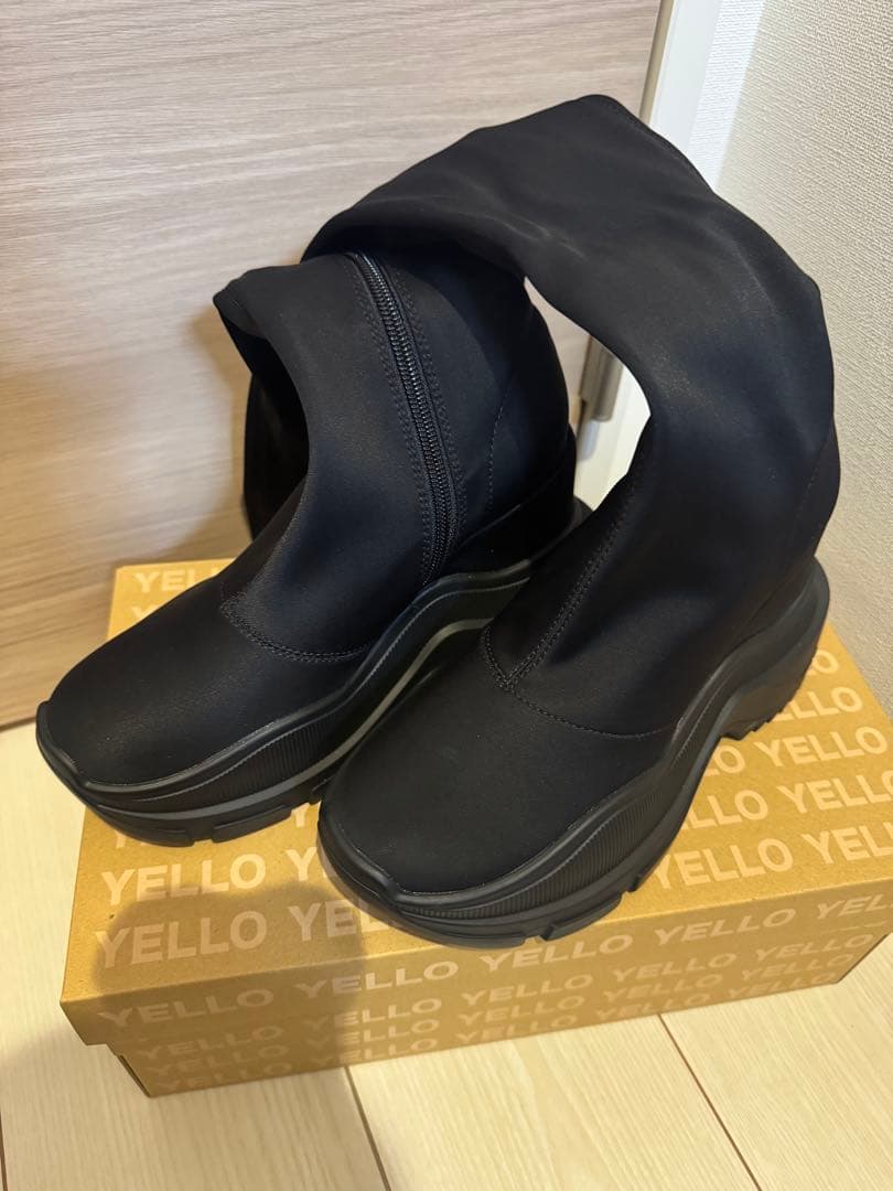 yello Tokyo black Double Sサイズ