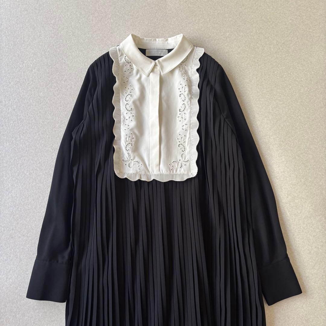 【美品】セルフォード　Aラインプリーツワンピース　黒　36