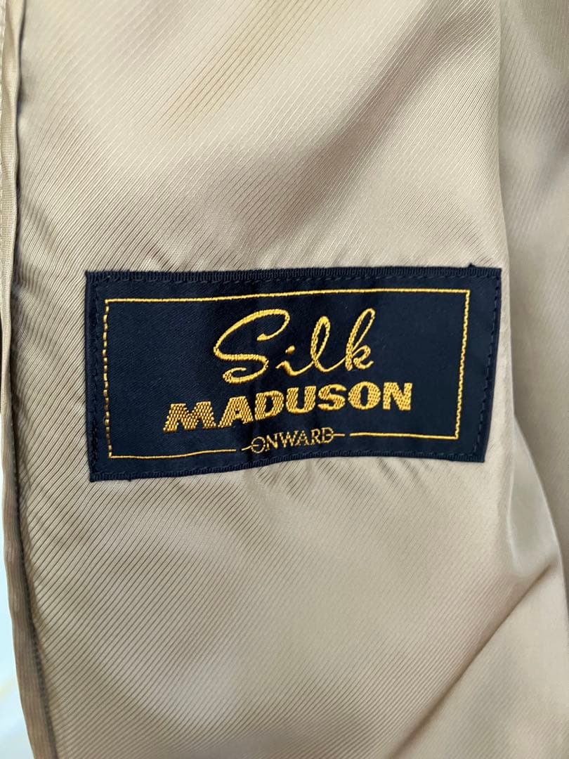ほとぼり　未使用　MADUSON オンワード　シルク100%ロングコート