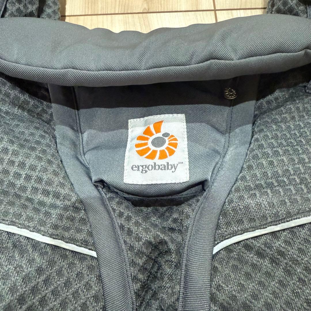 ergobaby OMNI Breeze 抱っこ紐　グレー　ポーチ付き