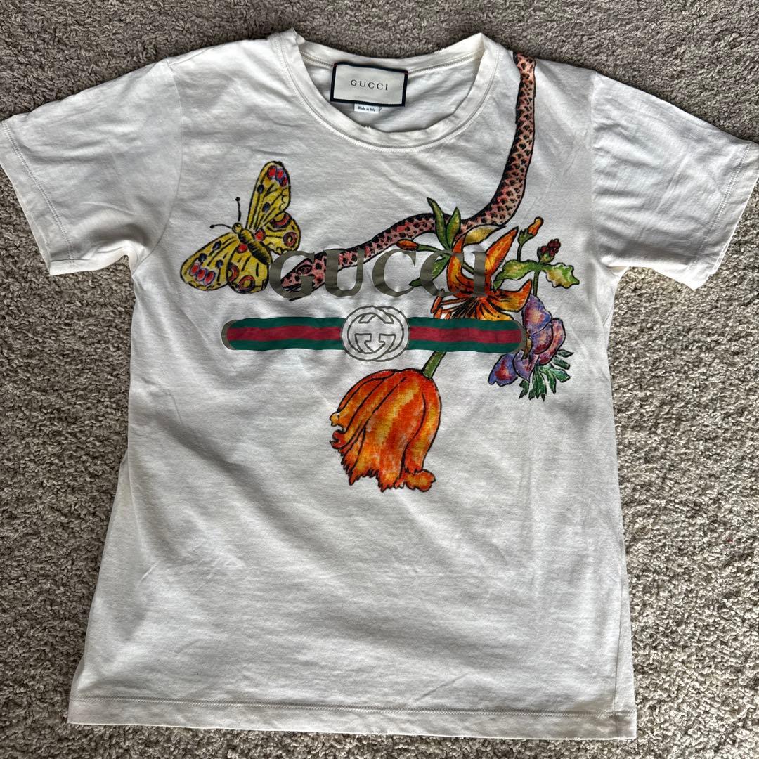 GUCCI（グッチ）ログ フローラル＆アニマル プリント Tシャツ