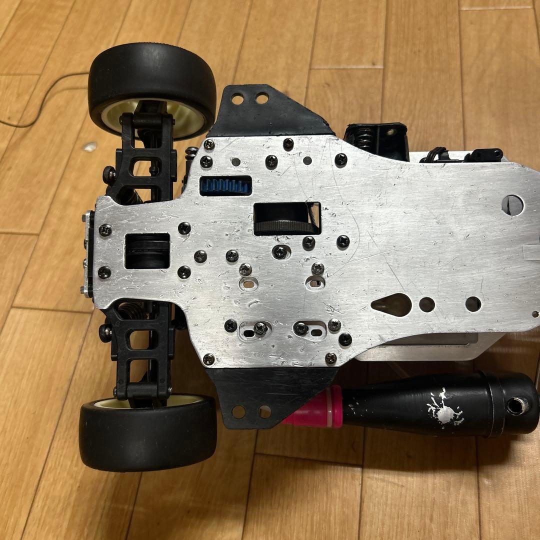 京商エンジンラジコンカー　シルエイティボディ　ジャンク動作未確認
