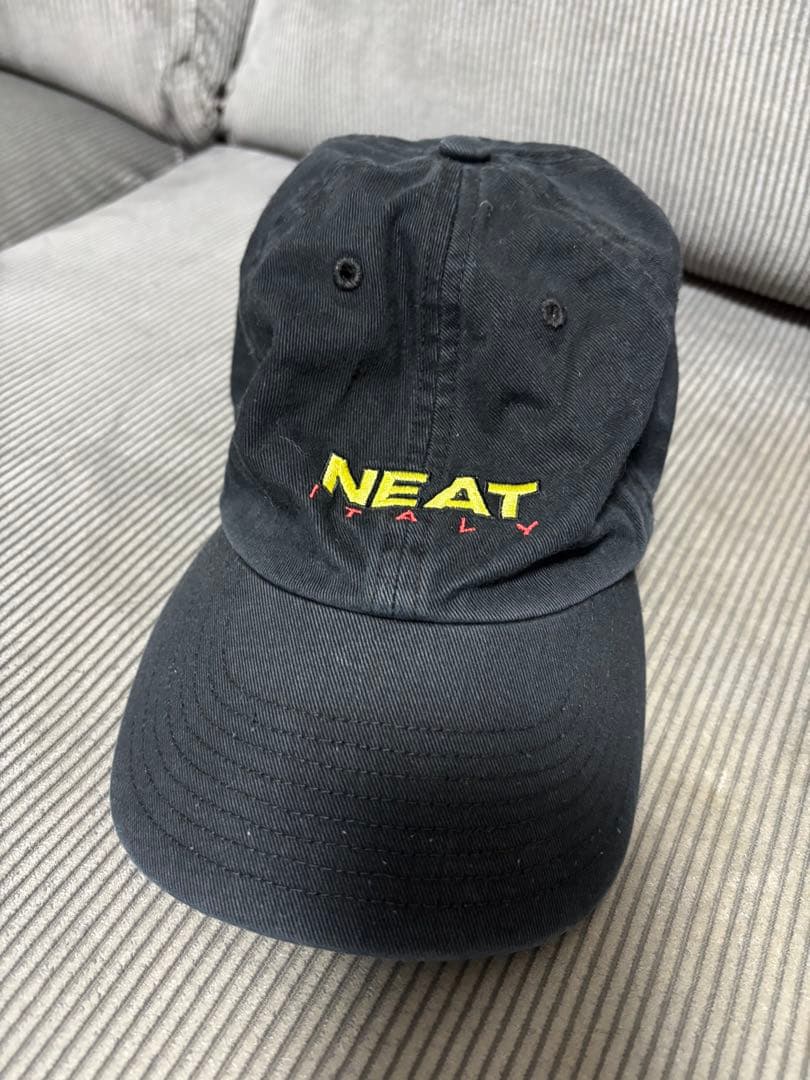 NEAT ITALY キャップ　ブラック