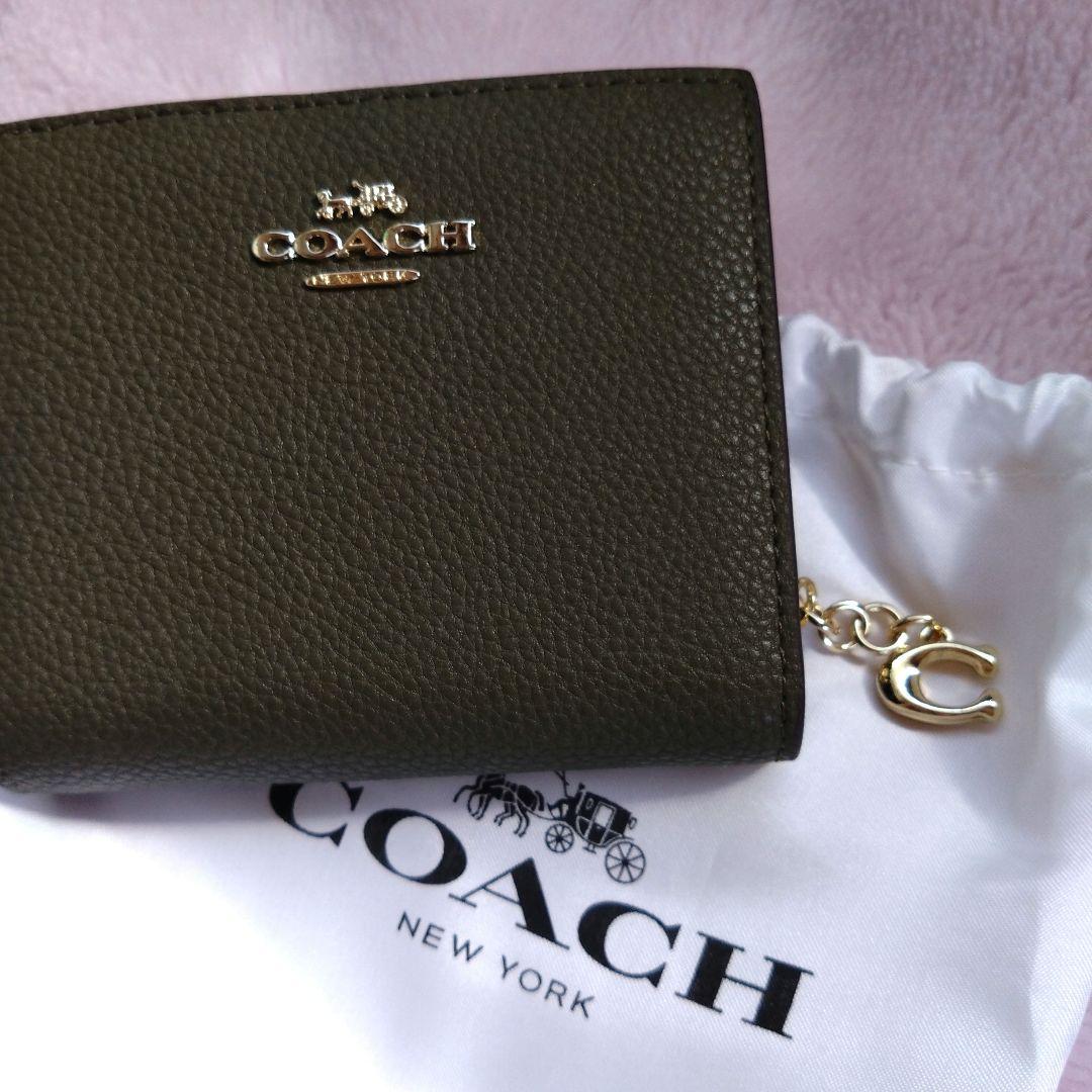 COACH モスグリーン 二つ折り財布 新品未使用