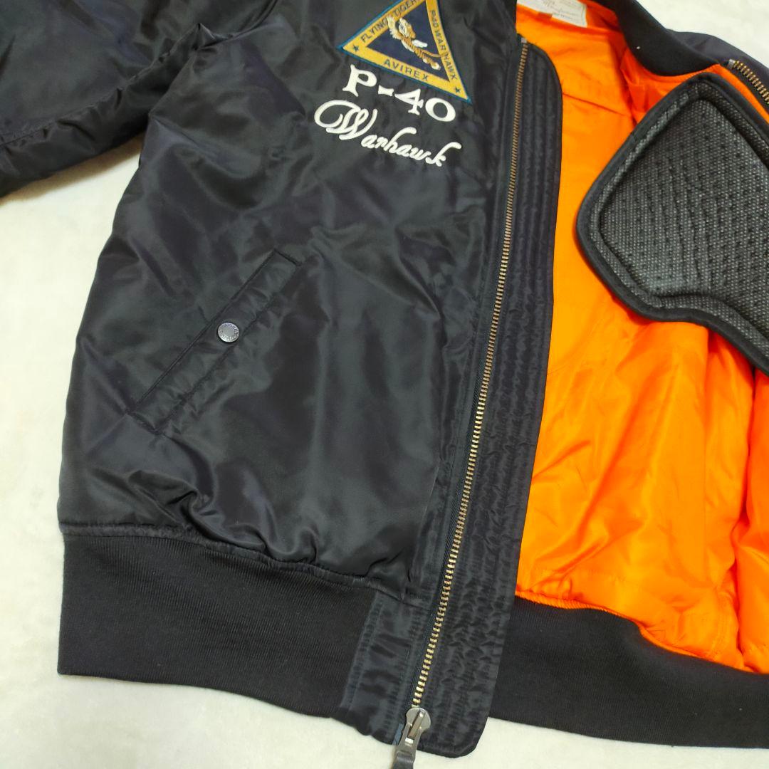 あろえ　美品　AVIREX　FLYINGTIGERS　バイク用プロテクター