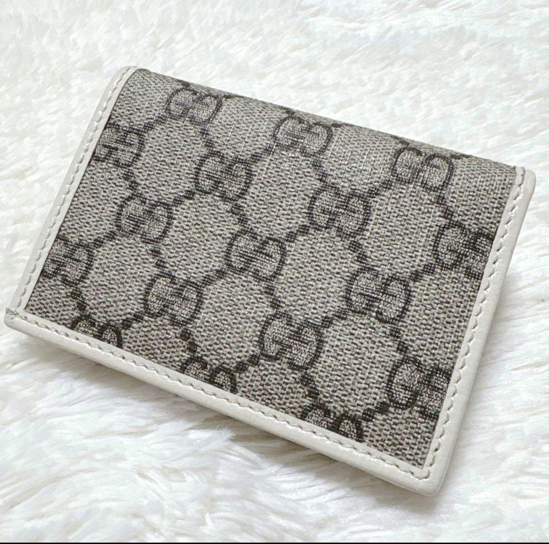 極美品　グッチ 二つ折り財布 ホースビット GGスプリーム 金具 ロゴ