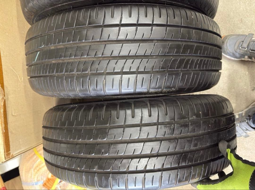 ダンロップ DUNLOP エナセーブ EC204 215/60r16 20年製